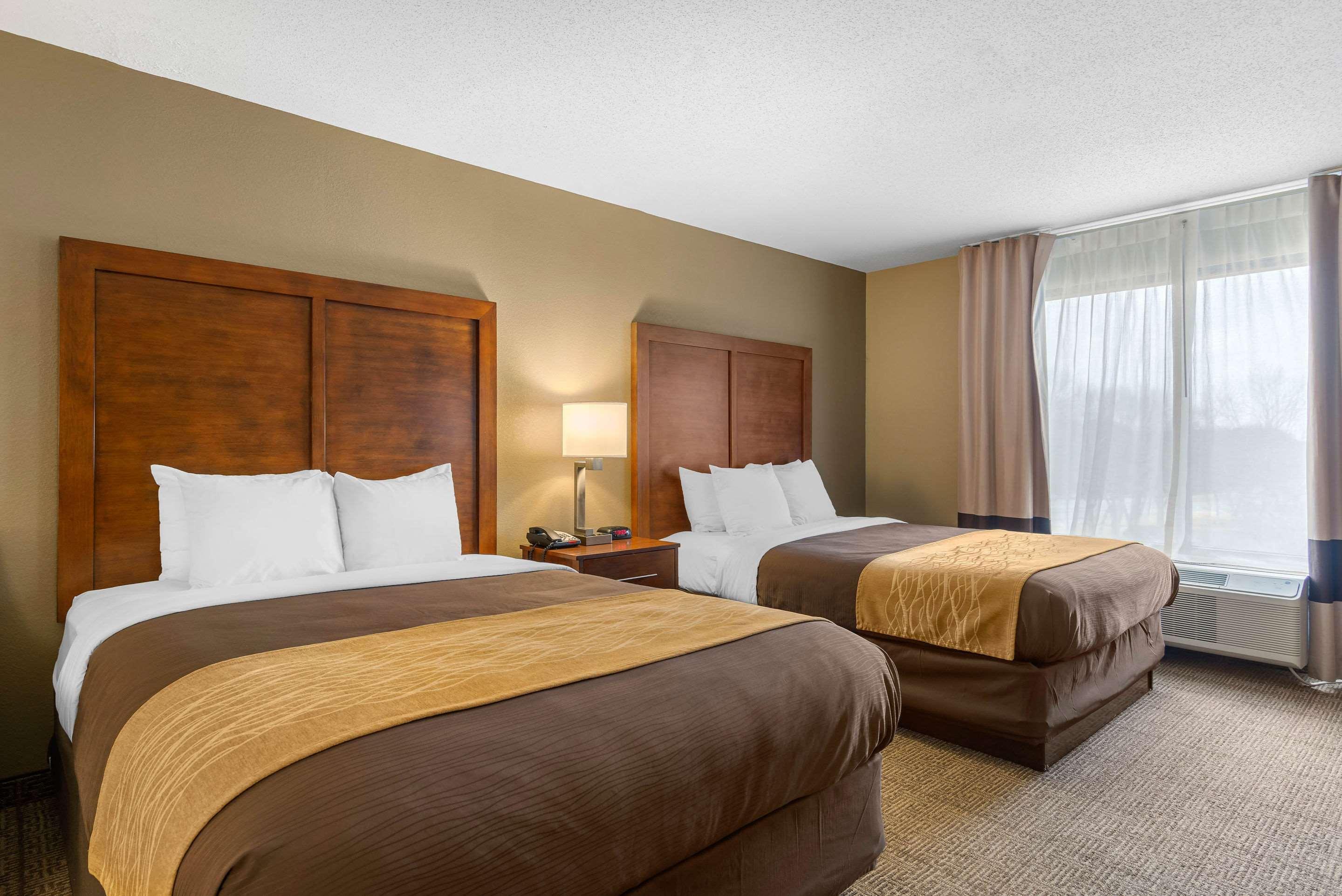 Comfort Inn & Suites Peachtree Corners Norcross Exterior photo